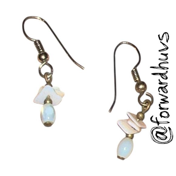 Bundle Sale 3 for $15 | Mother of Pearl & Shell Chip Dangle Earrings - Picture 7 of 8